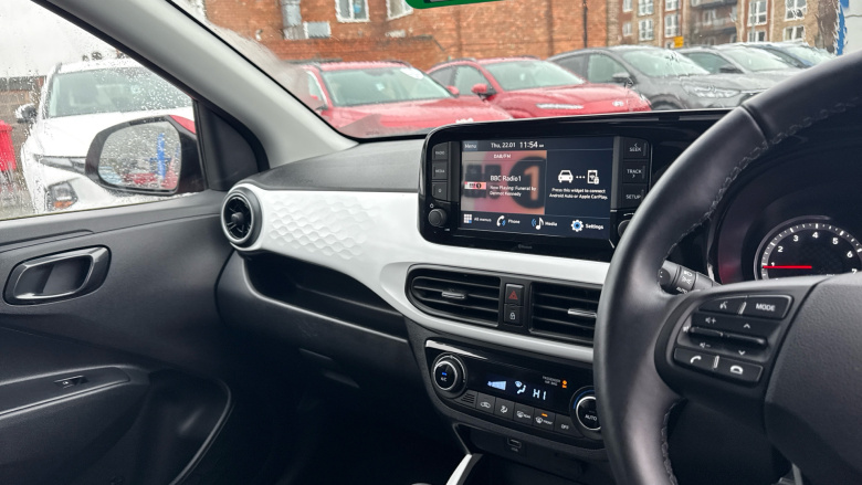 Hyundai i10 1.0 MPi Premium 5dr Petrol Hatchback